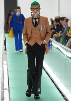 2026年最新】gucci フレアパンツの人気アイテム - メルカリ