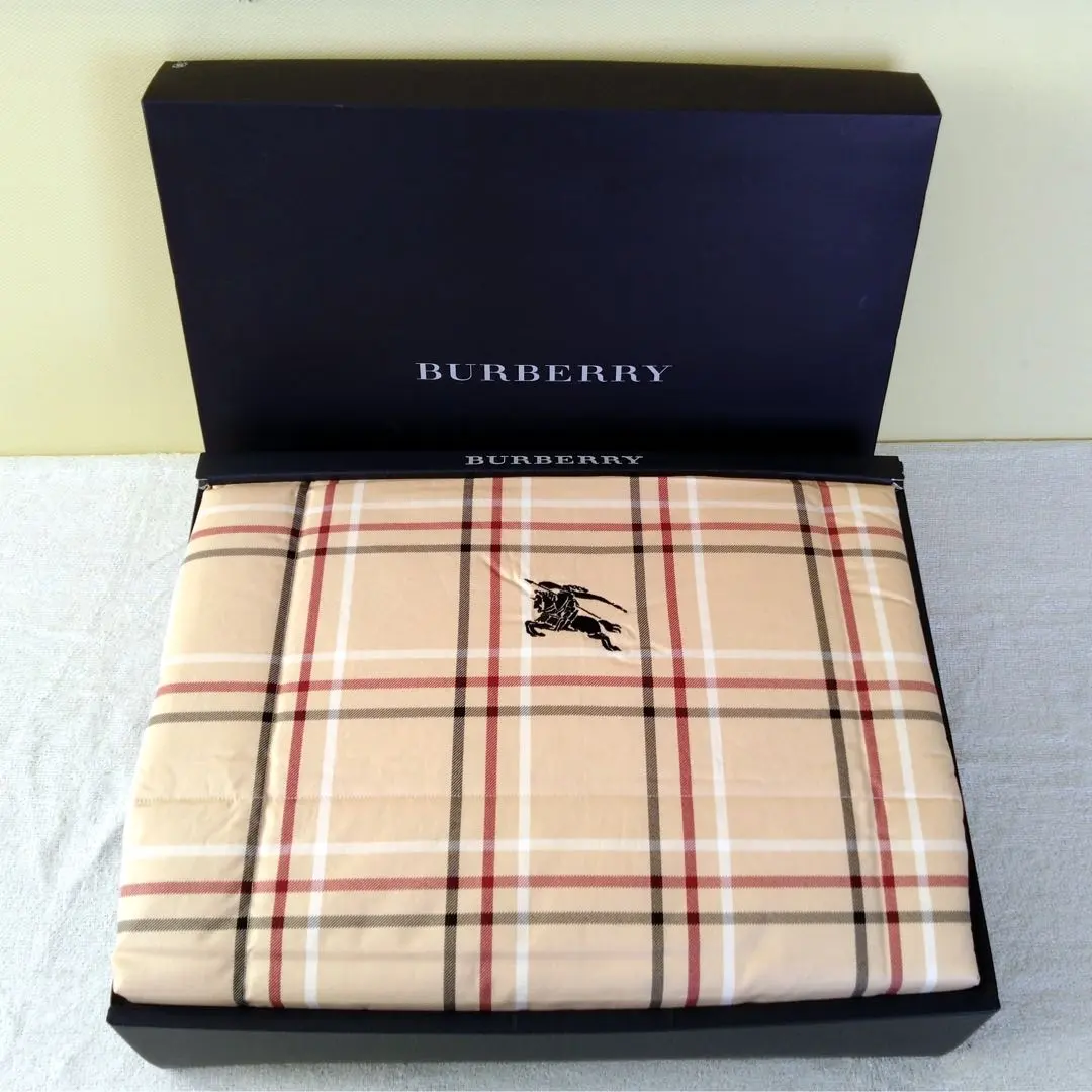 2026年最新】バーバリー ダウンケットの人気アイテム - メルカリ