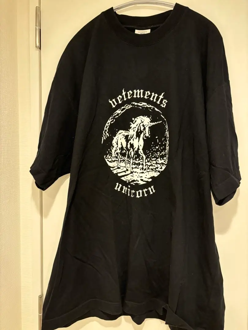 2026年最新】VETEMENTS tシャツ ユニコーンの人気アイテム - メルカリ