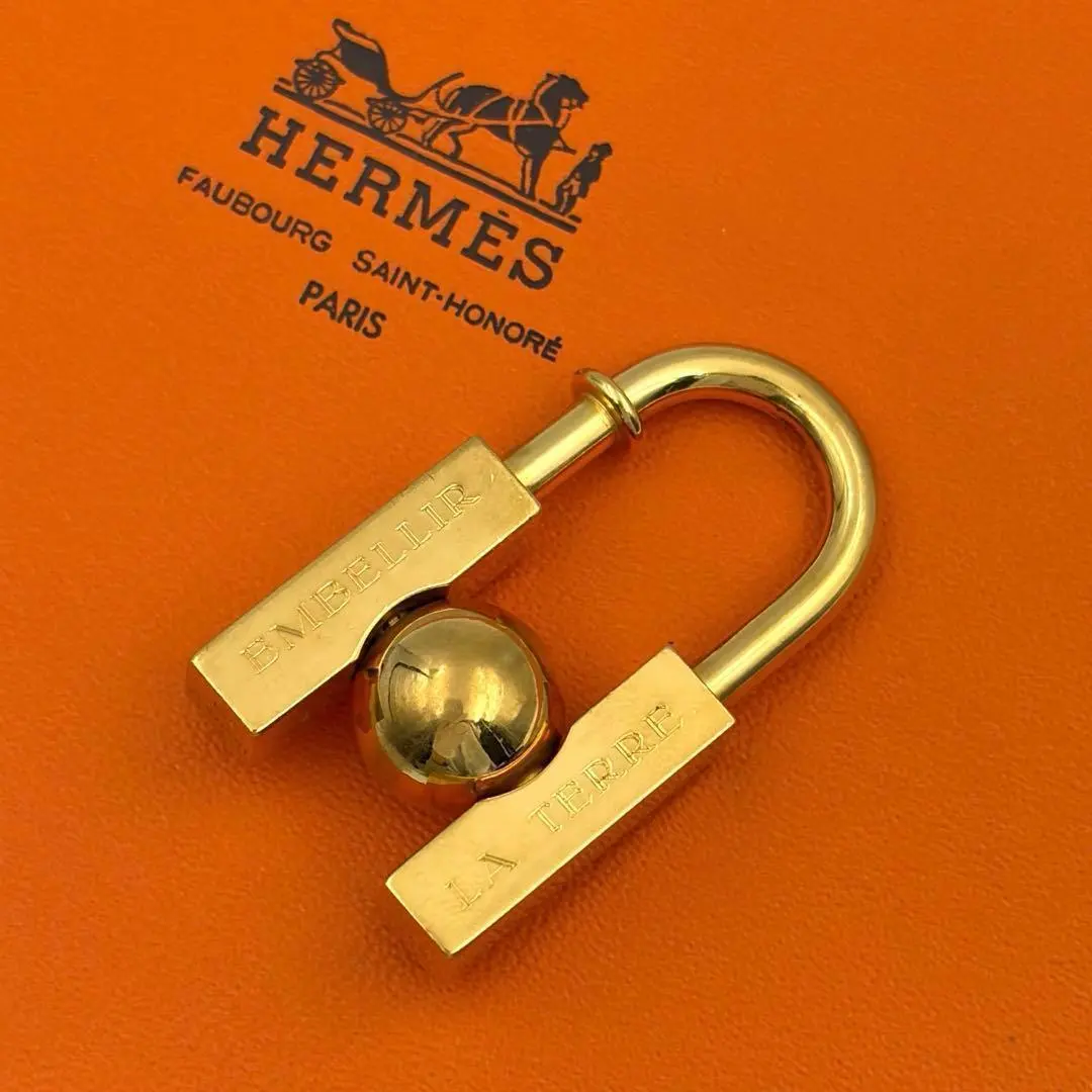 2026年最新】エルメス カデナ 2001の人気アイテム - メルカリ