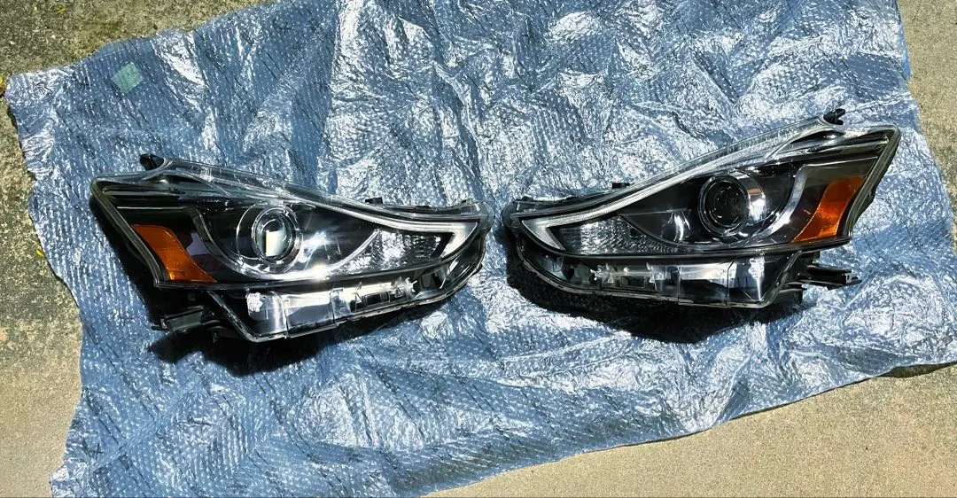 2026年最新】プリウスα us ヘッドライトの人気アイテム - メルカリ
