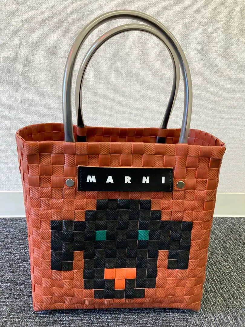 2026年最新】marni カゴバッグ 犬の人気アイテム - メルカリ
