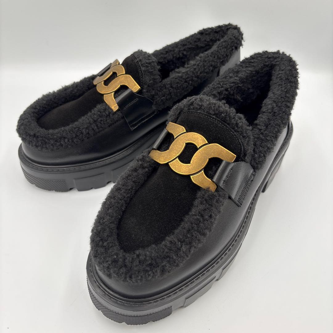 【未使用級】ヒルズアベニュー 厚底ローファー ムートン ボア チェーン 23.5 AAA+（サンエープラス） ローファー AAA+/厚底 ゴールドチェーン