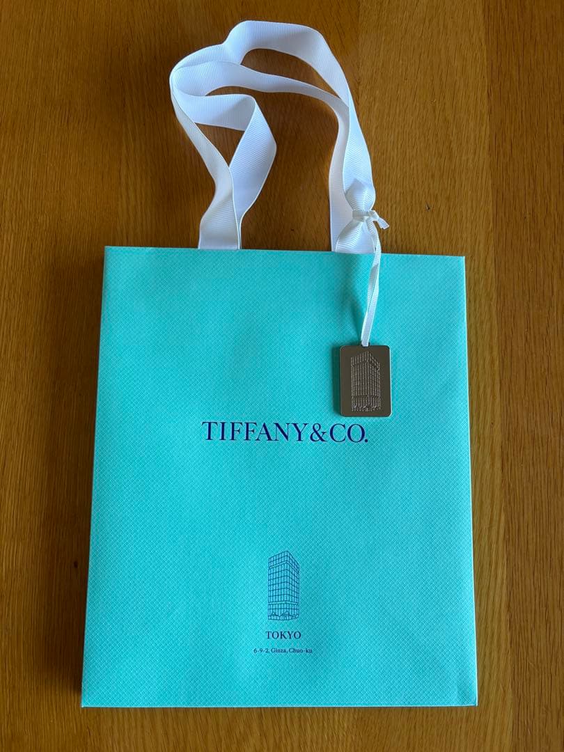 未使用】ティファニー銀座店限定 チャーム付きショッパー - メルカリ