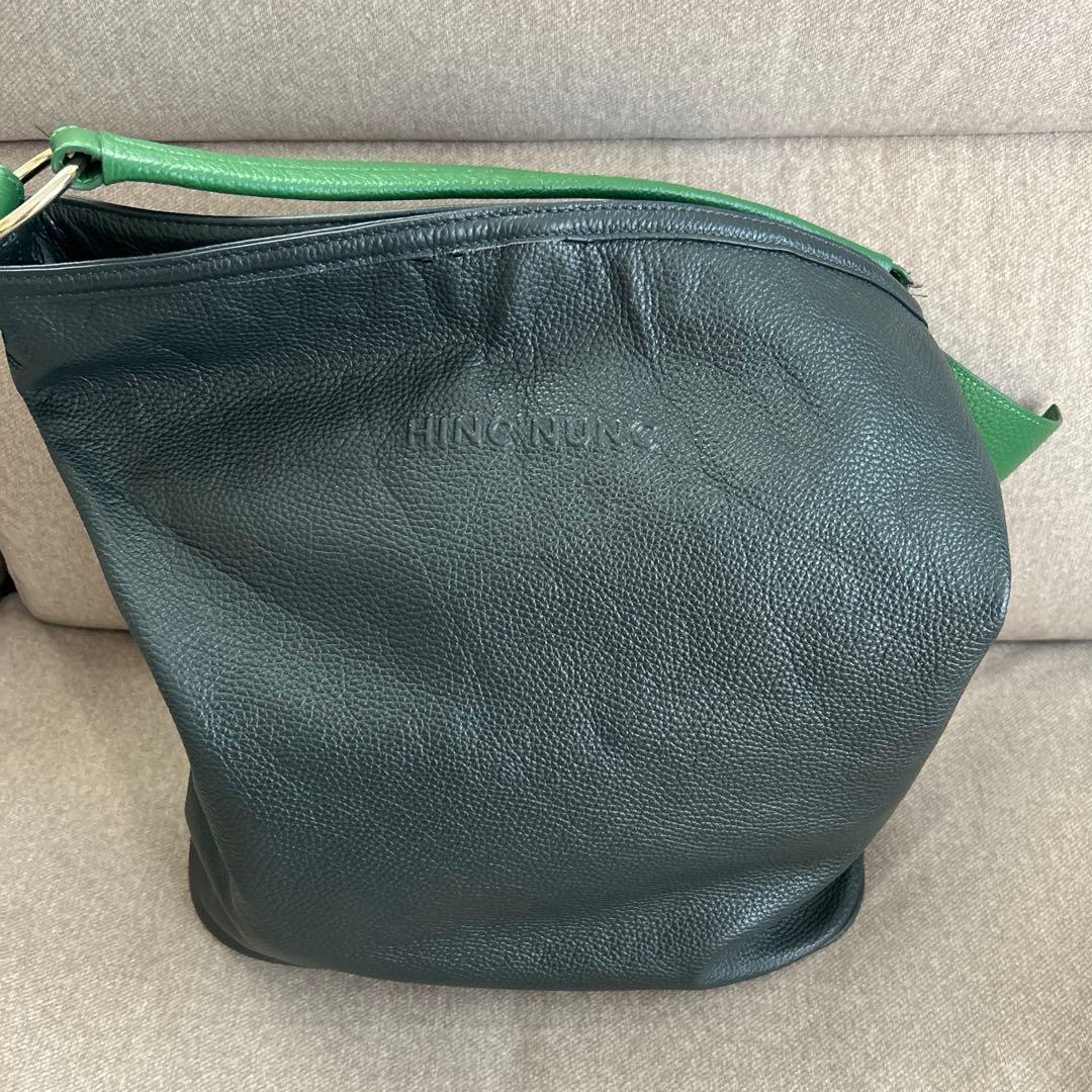 ヒンクヌンク　ワンハンドルバック un/neu ハンドバッグ ワンハンドルタックハンドバッグ / ペットボトル