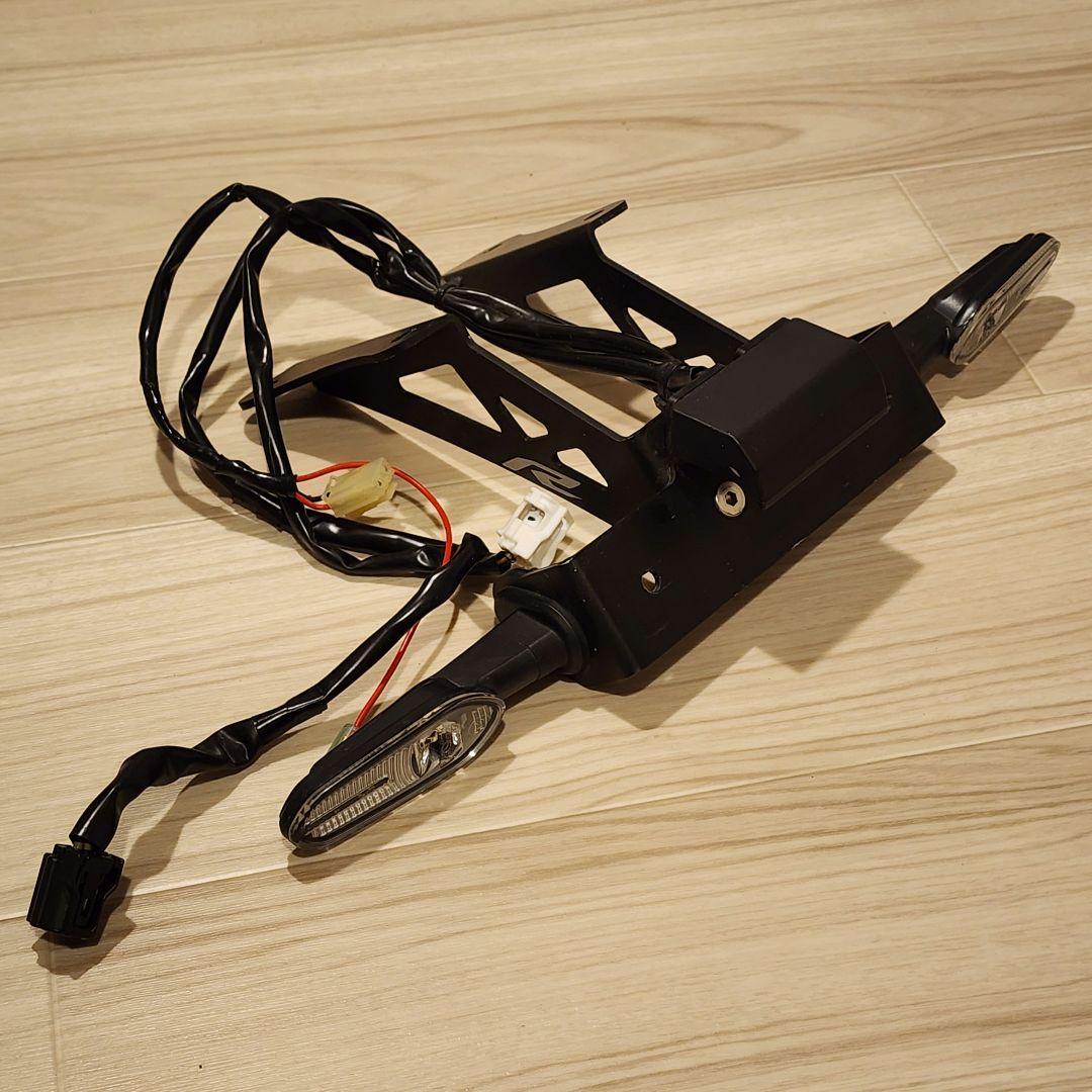 ヤマハ ワイズギア YZF-R25 フェンダーレスキッドナンバー灯 ウィンカー付 ヤマハ発動機 YZF-R25 / R3 MT-25 / 03 用 フェンダーレスキット