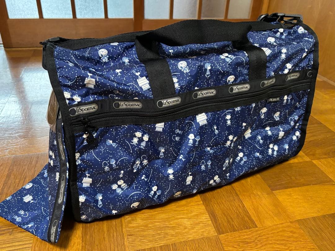 ユ*ト様 PEANUTS×LESPORTSACボストンバッグ・ポーチセット ✨PEANUTS×LeSportsac✨ . 「PEANUTS」とレスポートサックの