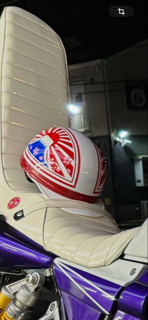 コルク半　　三ツボタン ヘルメット コルク半キャップ 三つボタン ゴールドラメ 新品 半ヘル