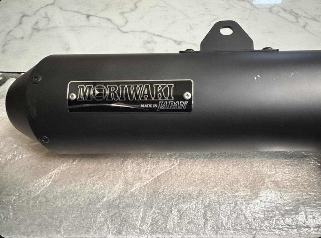 MORIWAKI ブラックマフラー 日本製 Amazon | モリワキ(MORIWAKI) スリップオンマフラー ネオクラシック