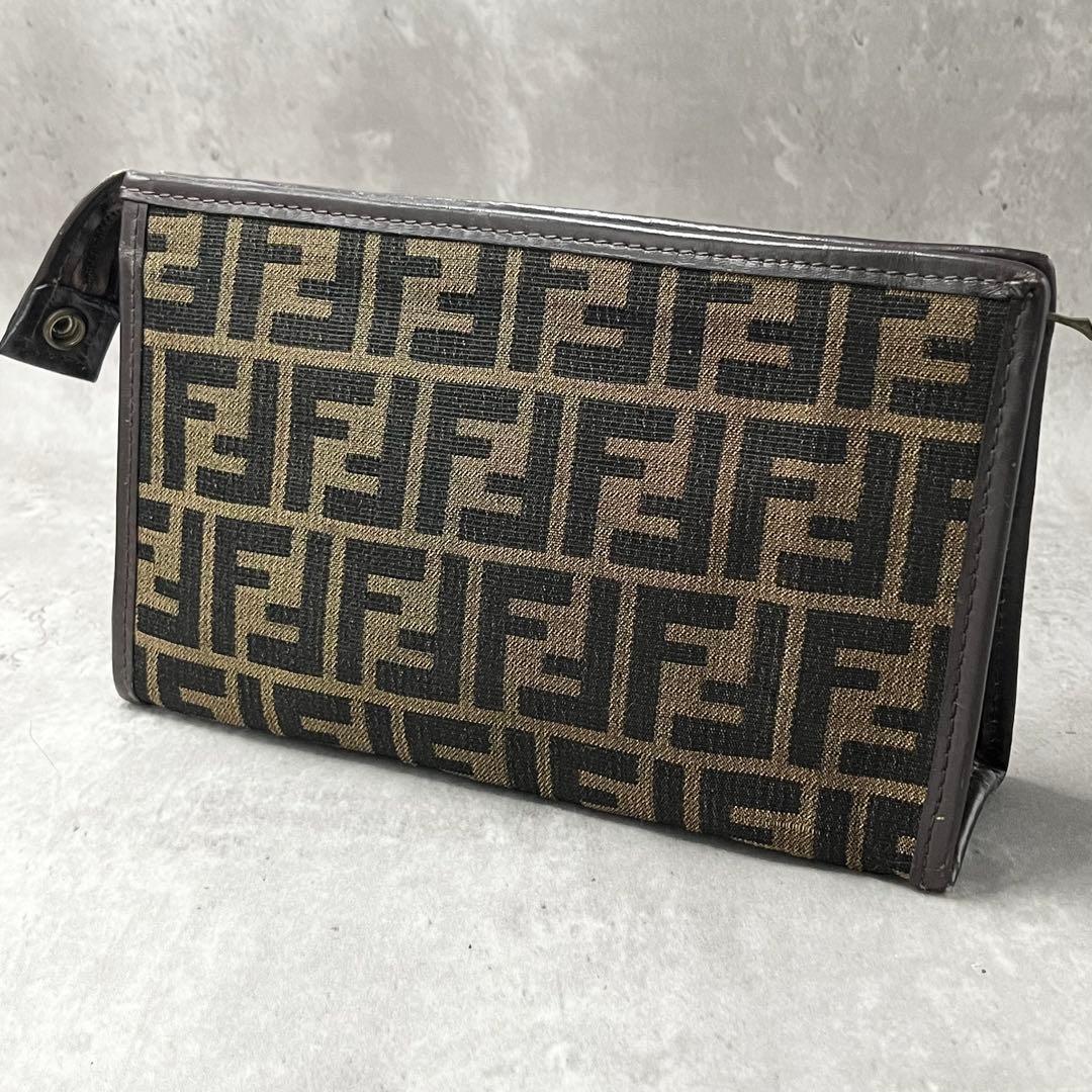 FENDI ポーチ　ズッカ　ナイロンキャンバス　ブラウン セカンドバッグ　レザー 楽天市場】FENDI フェンディ 7VA564 ズッカ ロゴ カバン セカンド