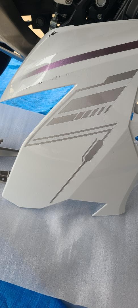 ニンジャ400　パールブリザード23年　右カウルフィン付き 新車】カワサキから2023年モデル「Ninja 400」9/20(火)新色&排ガス規制