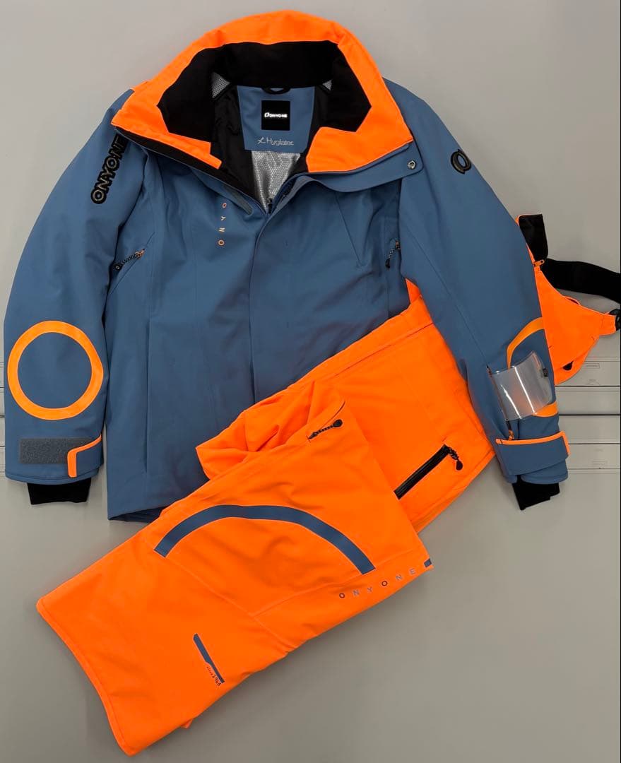 【値下げ】ONYONEオンヨネ2025-26チームウェア技術選着用モデルZONE SKI - 2025-26 - ZONE | ONYONE