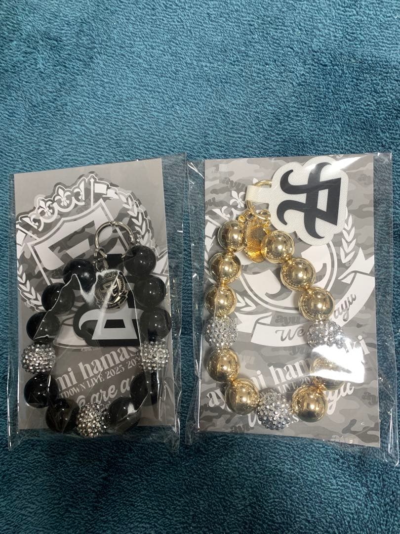 浜崎あゆみ スマホストラップ　2025-2026 ゴールド ブラック ☆完売商品☆浜崎あゆみ カウントダウン グッズ スマホストラップ