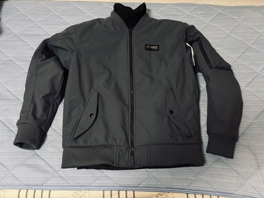 TAICHI ソフトシェルフライトジャケット L 新品 RS TAICHI／ソフトシェルジャケット】ミリタリーテイストと