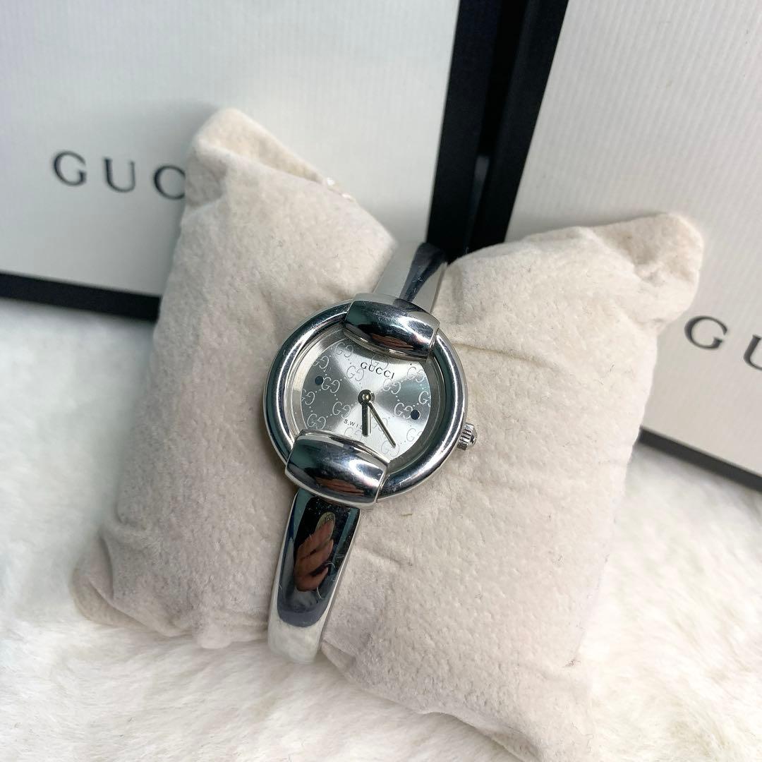 12/21までSALE★GUCCI 1400L 腕時計シルバー GG文字盤 12/21までSALE☆GUCCI 1400L 腕時計シルバー GG文字盤