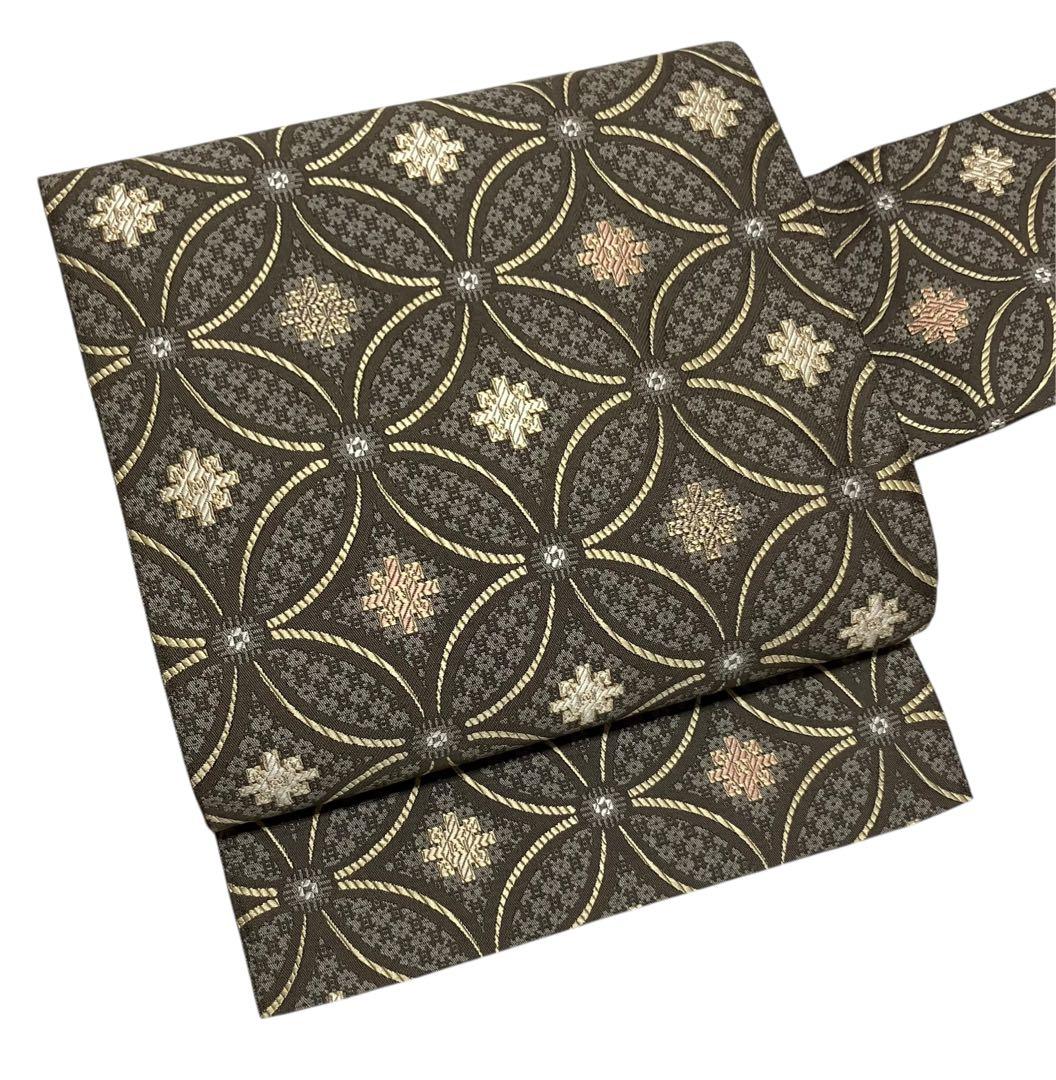 九寸名古屋帯 正絹 西陣 七宝 未使用 イ6526 楽天市場】名古屋帯 正絹 夏帯 九寸 クリーム 七宝菊菱文様 正絹 西陣