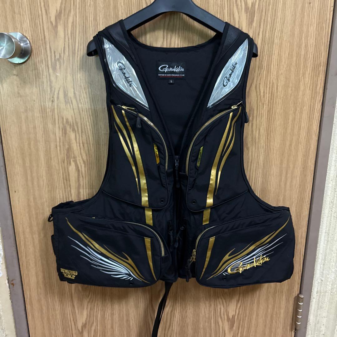 がまかつ、アルテマシールドプロフローティングベスト未使用Lサイズ がまかつ アルテマシールドプロ フローティングベスト GM-2197 / 高知