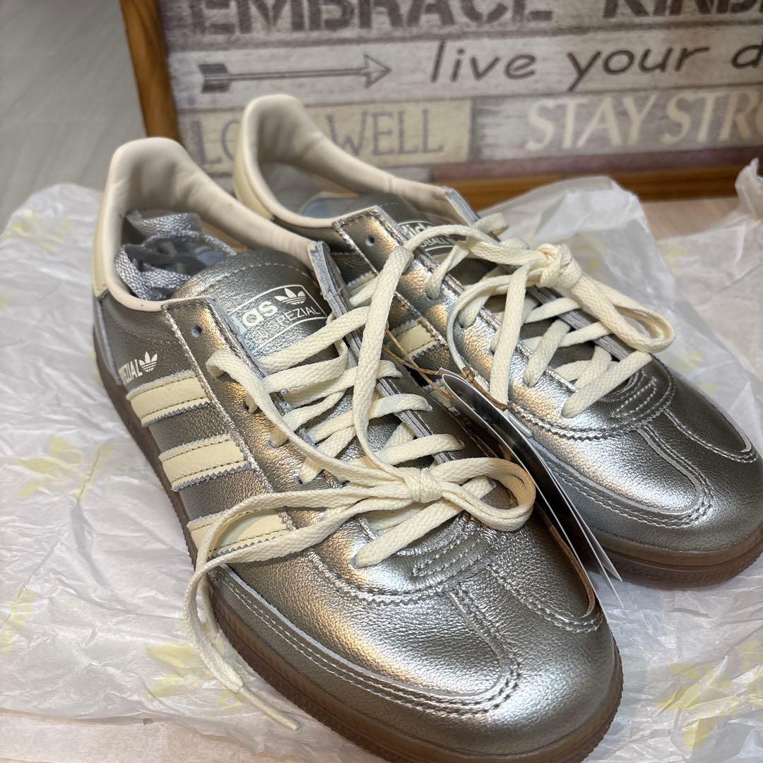新品アディダスadidas Handball Spezial シルバー25.5㎝ adidas Originals Spezial Silver Metallic Black Gum5 JS0 Men's Size