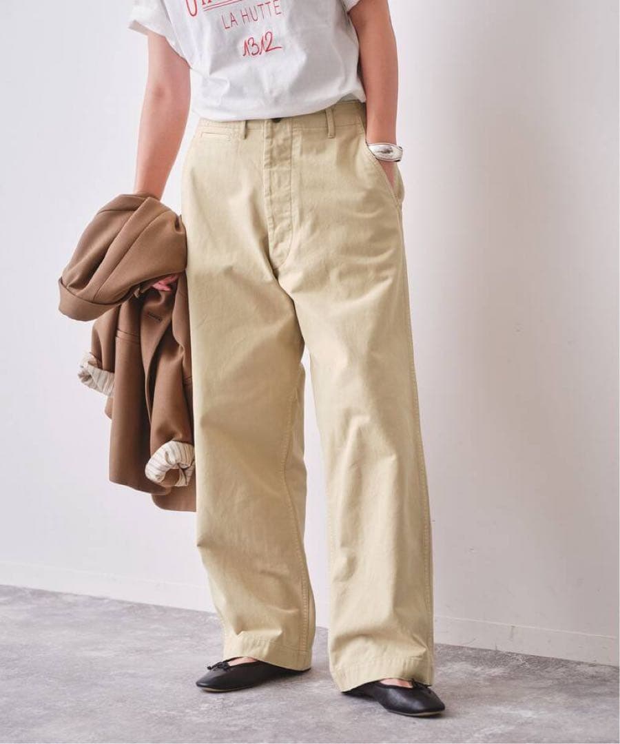 スピックアンドスパン　Higuchi×S チノワイドパンツ(サイン入り) Higuchi×S チノワイドパンツ（チノパンツ）｜Spick and Span（スピック