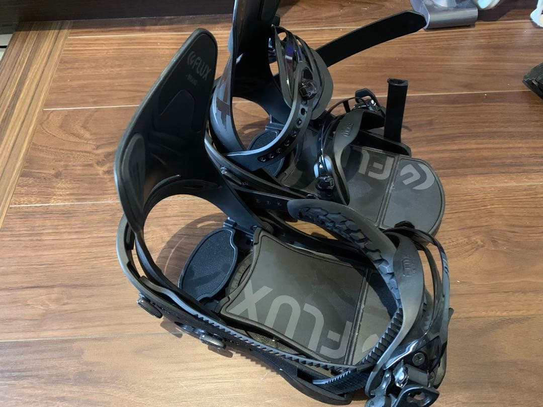 未使用品　FLUX DS スノーボードビンディング ブラック FLUX BINDINGS（フラックスバインディング） 日本正規品 スノーボード
