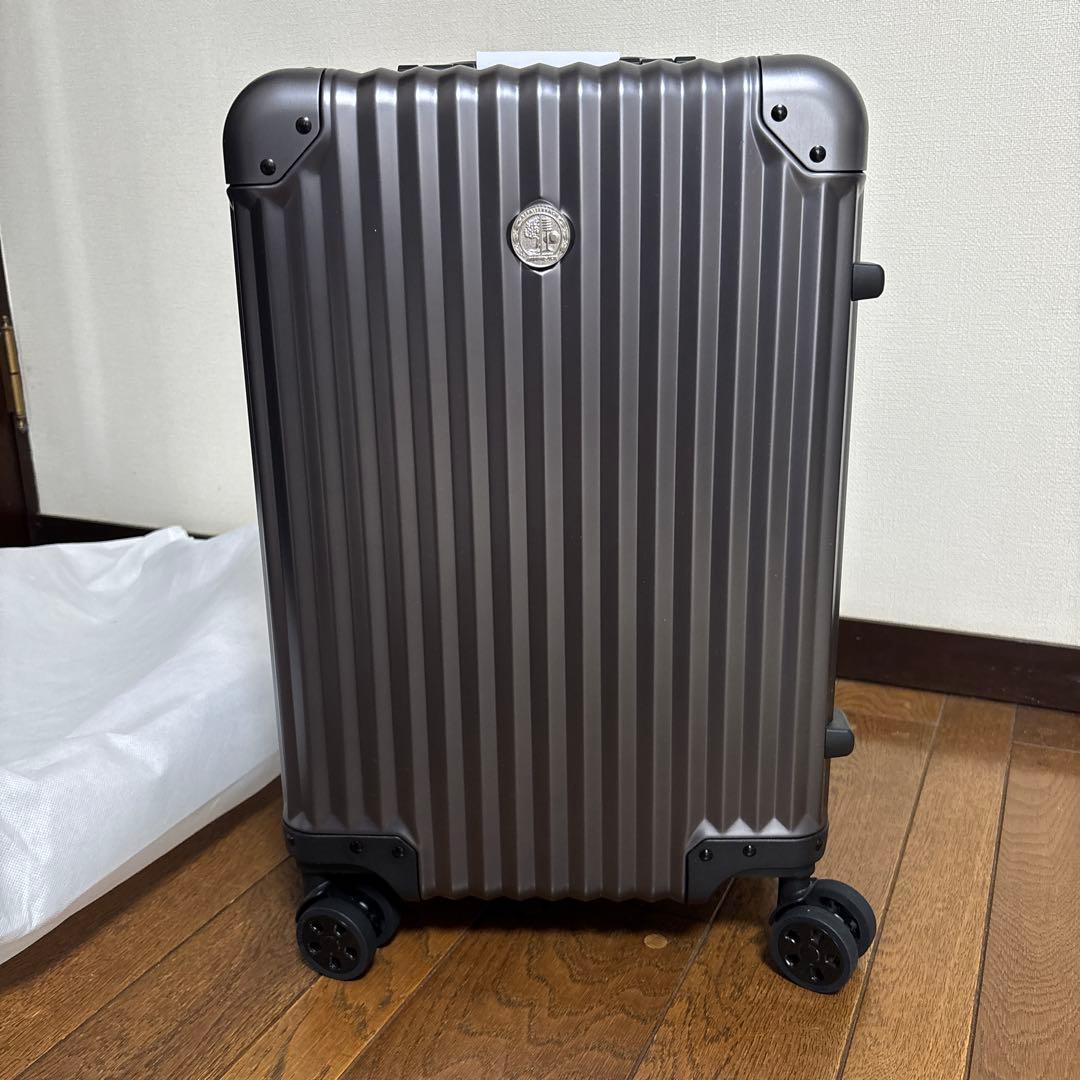 メルセデス・ベンツ スーツケース・未使用 メルセデスベンツ スーツケース - メルカリ