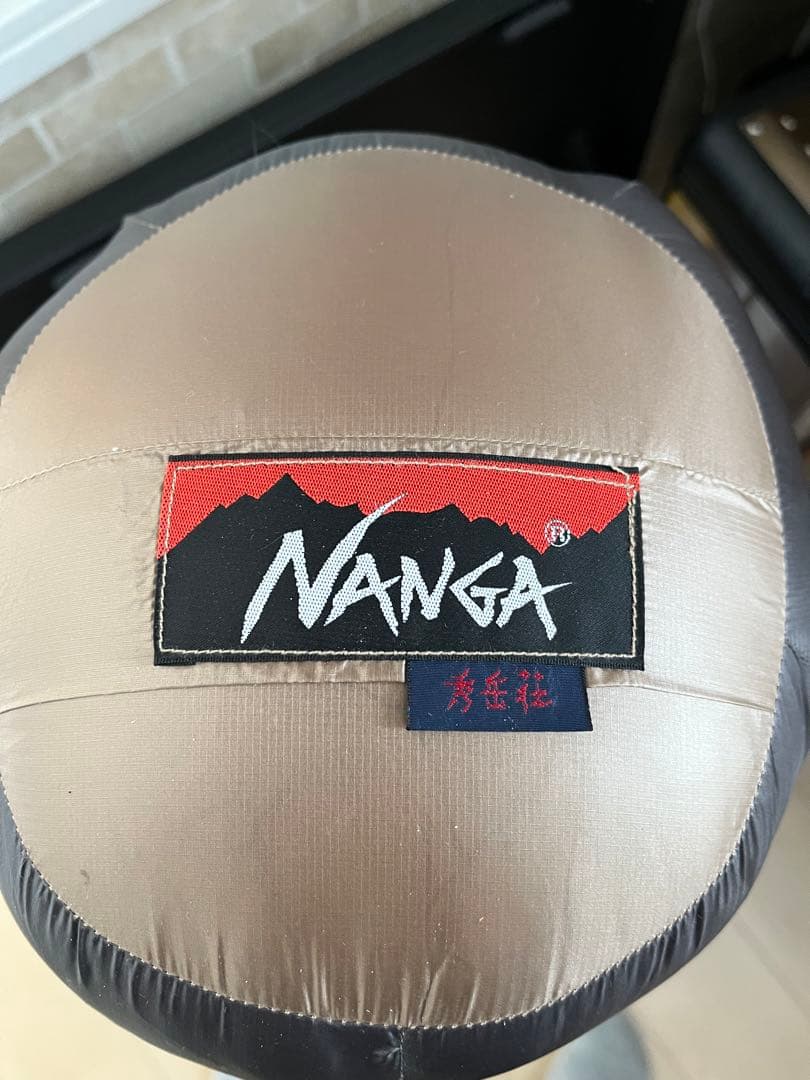 ナンガ 秀岳荘オリジナル ダウンバック1000ハイブリッド 2023モデル