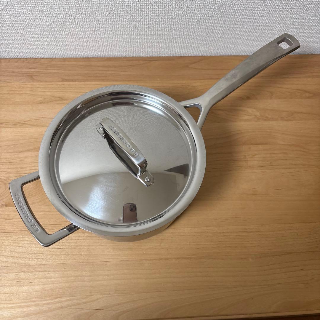 ル・クルーゼ　片手鍋　ソースパン　18センチ シグニチャー ソースパン 18cm チェリーレッド (シルバーツマミ