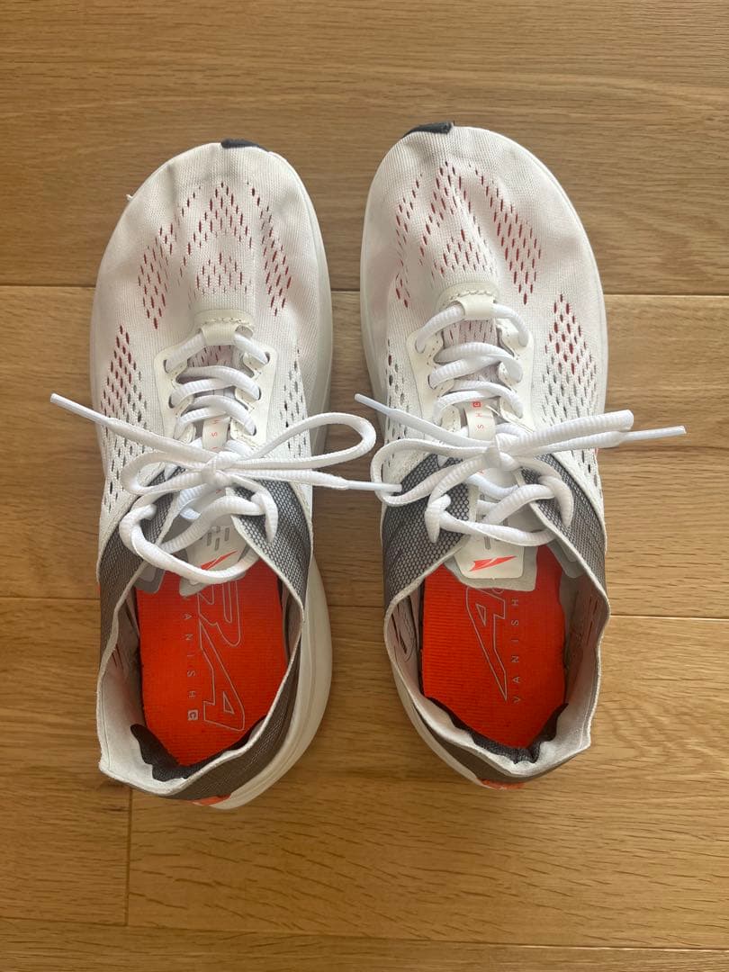 アルトラ　バニッシュカーボン　メンズ　8 VANISH CARBON 2 Men's ※サイズ交換片道無料