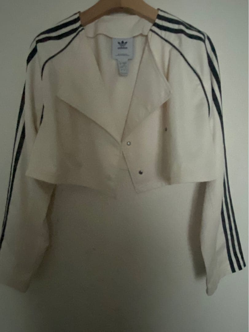 アディダスオリジナルス トレンチコート あのちゃん 入手困難 M - メルカリ