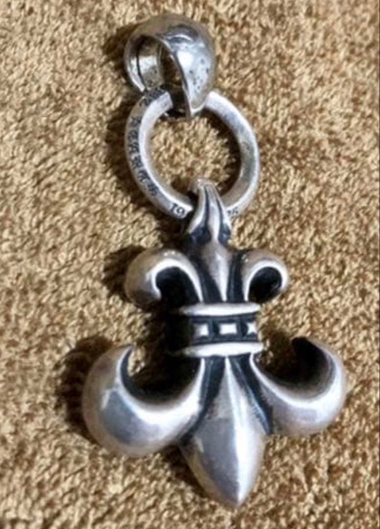 フレアチャーム　ペンダント　トップ クロムハーツBSフレアペンダントwithベイル(ネックレス)|クロムハーツ