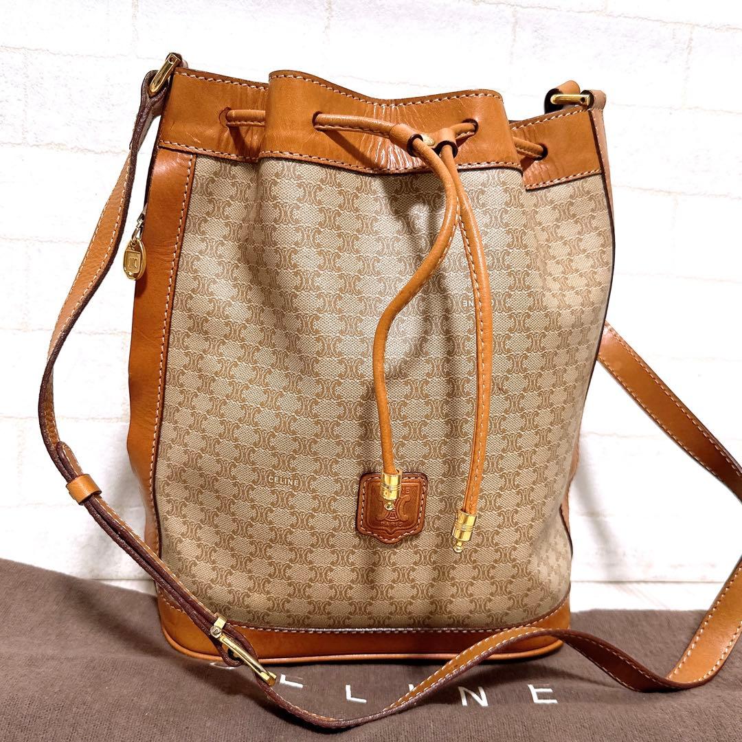 『美品』CELINE(セリーヌ)ショルダーバッグ PVC マカダム柄 美品』CELINE(セリーヌ)ショルダーバッグ PVC マカダム柄 - メルカリ