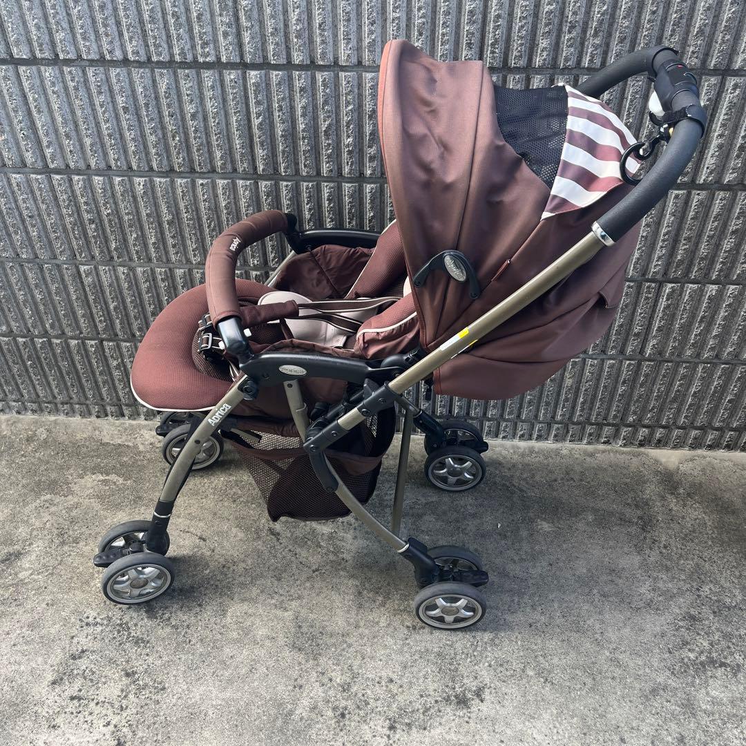 Aprica ベビーカー ブラウン ストライプ柄