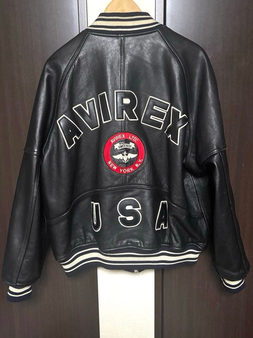 アヴィレックス AVIREX　牛革　VARSITY JACKET 黒 アヴィレックス AVIREX VARSITY JACKET/ヴァーシティ ジャケット