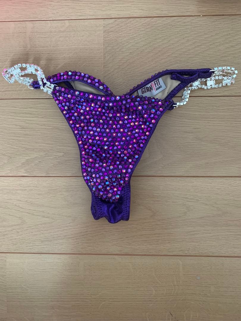 【最終値下げ】レア　新品未使用　glamfitbikinis コンテストビキニ