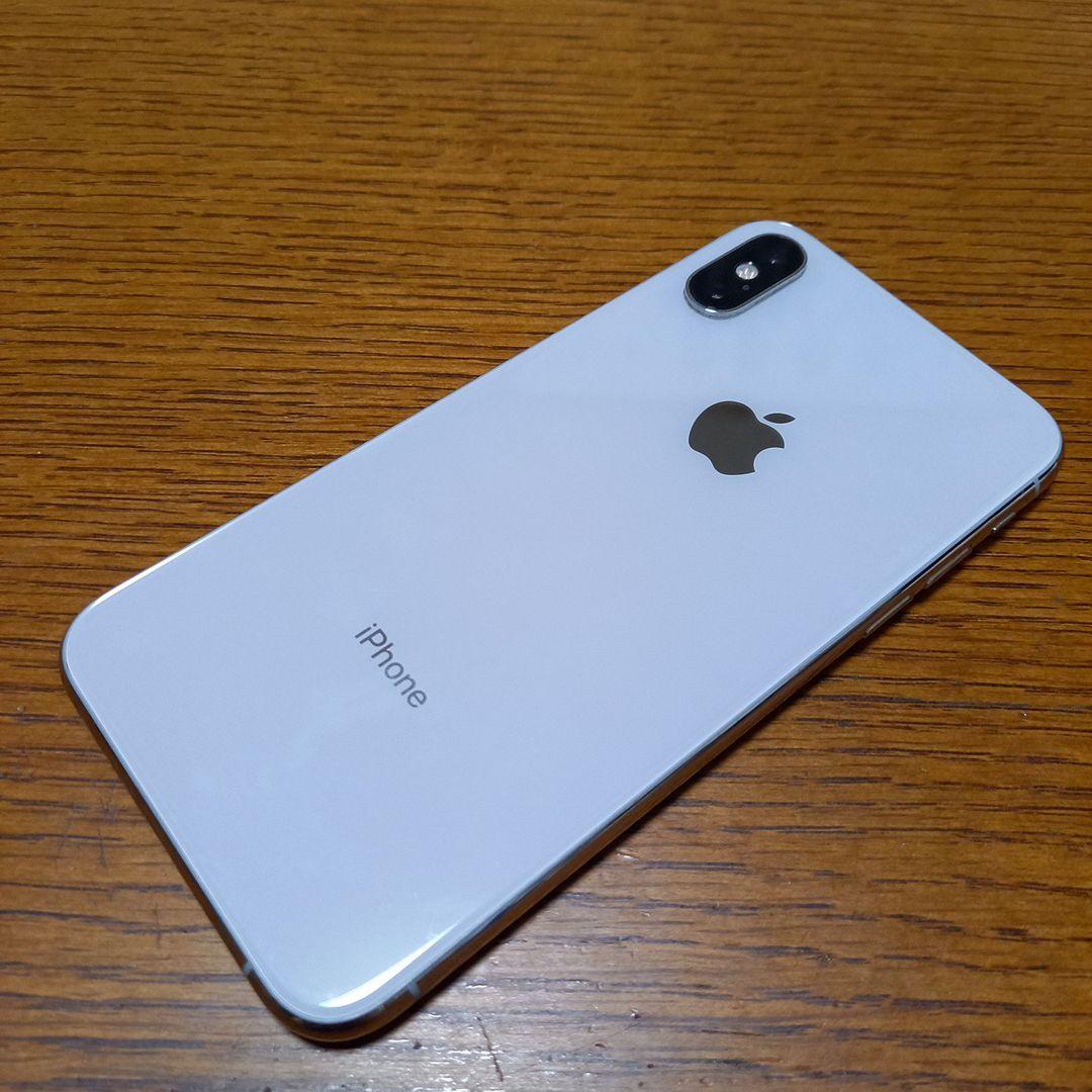 iPhone Xs シルバー 256GB - メルカリ