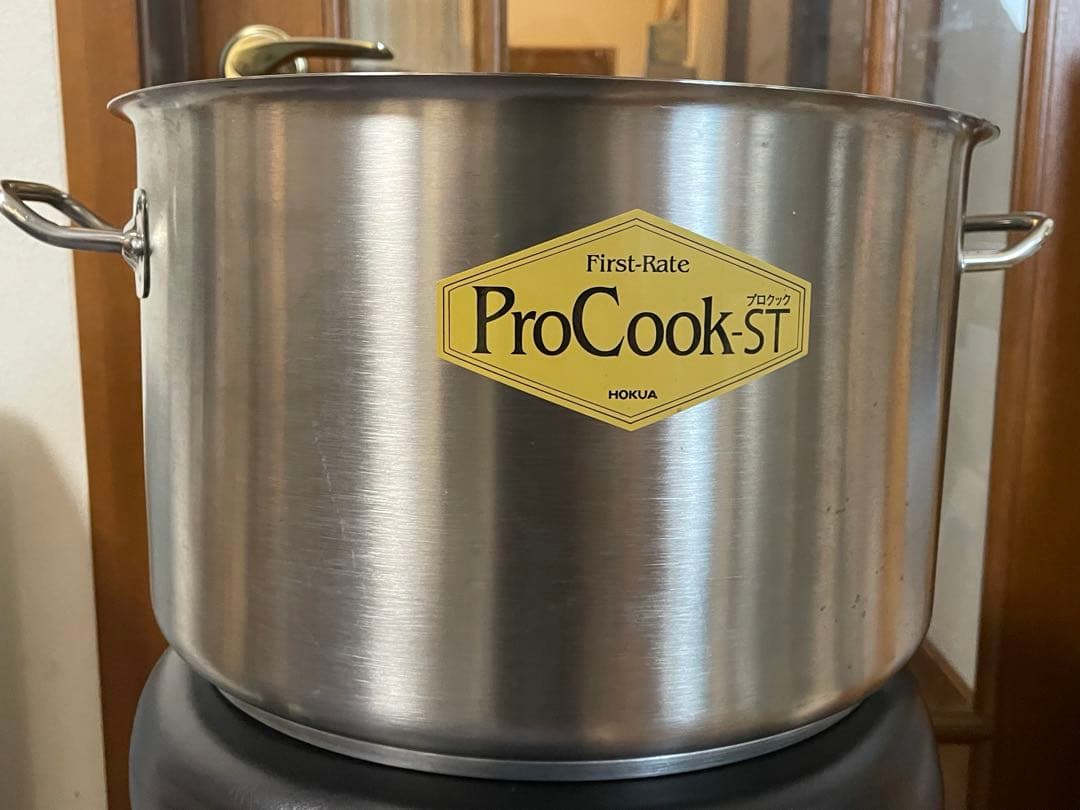 プロクック半寸胴鍋（蓋無）　32cm 美品 プロクック半寸胴鍋（蓋無） 32cm 美品の通販はau PAY マーケット