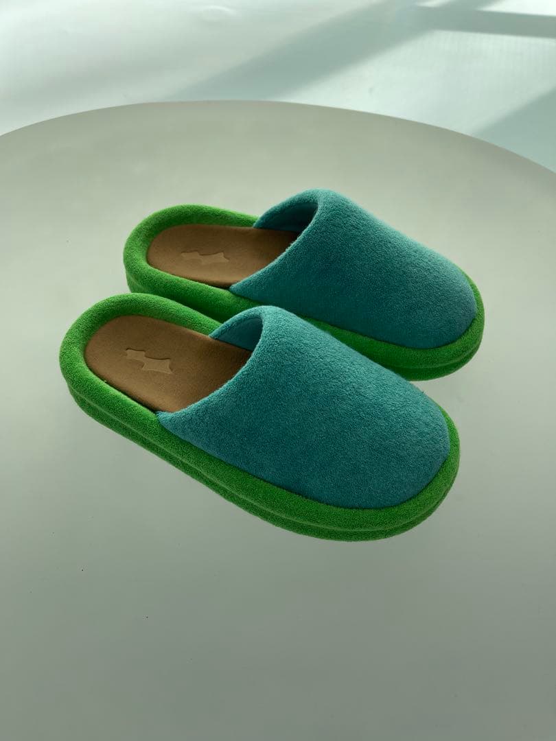 新品未使用 SKYLRK JUSTIN BIEBER サンダル 26cm 新品未使用］skylrk（Justin立ち上げブランド）サンダル 26cm - メルカリ