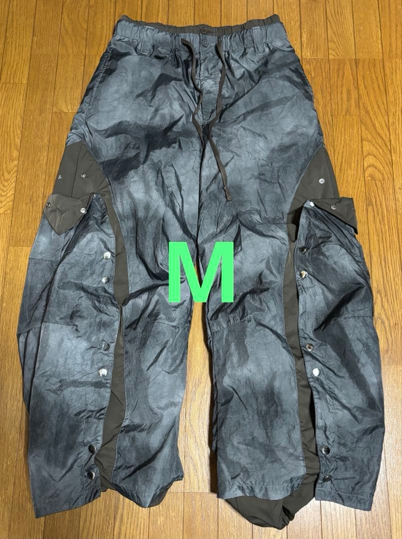 GRANCY / グランシー レイヤードデザインナイロンパンツ　グリーン系M GRANCY】Button Layered Design Nylon Pants / ボタンレイヤード