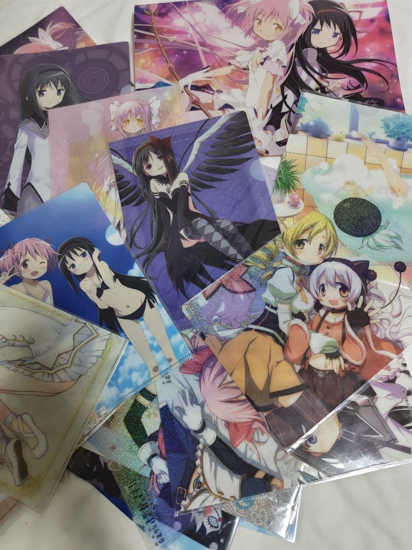 まどか☆マギカ　激レア　クリアファイル　ファイルホルダ　まとめ売り 魔法少女まどかマギカ クリアファイル まとめ売り - メルカリ