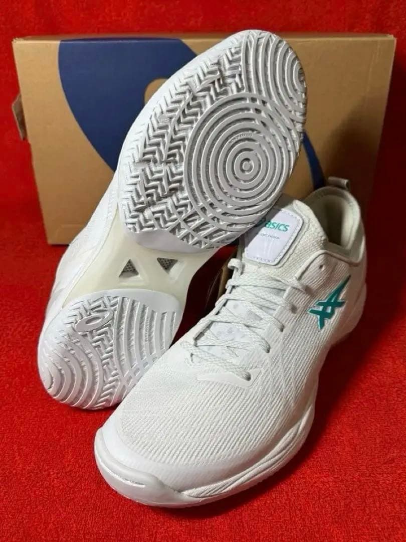 asics アシックス　グライドノヴァff2 28.0cm