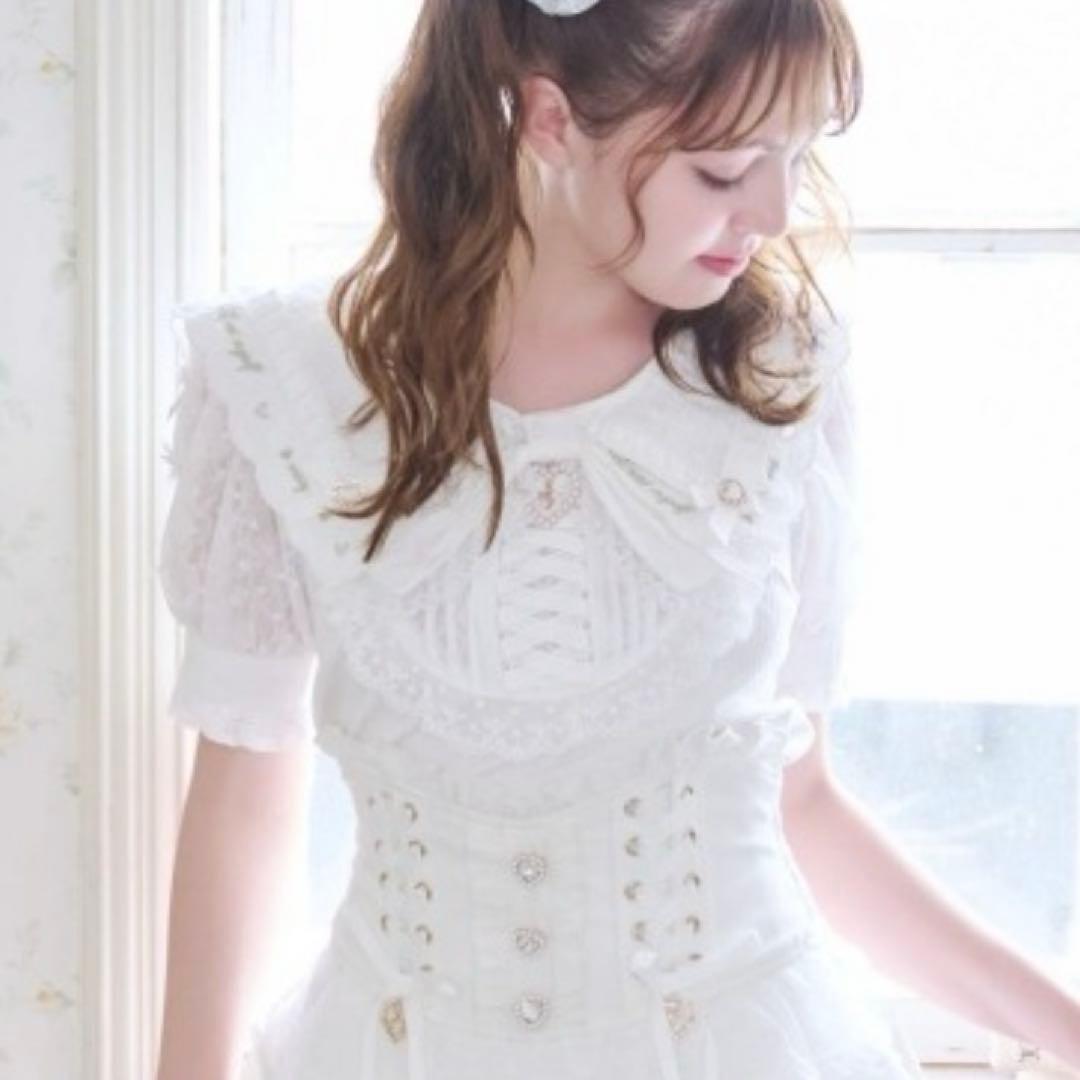 リズリサ　Lizlisa スカラップリボン衿リブトップス　白 スカラップリボン衿リブトップス ｜ LIZ LISA（リズリサ）公式通販