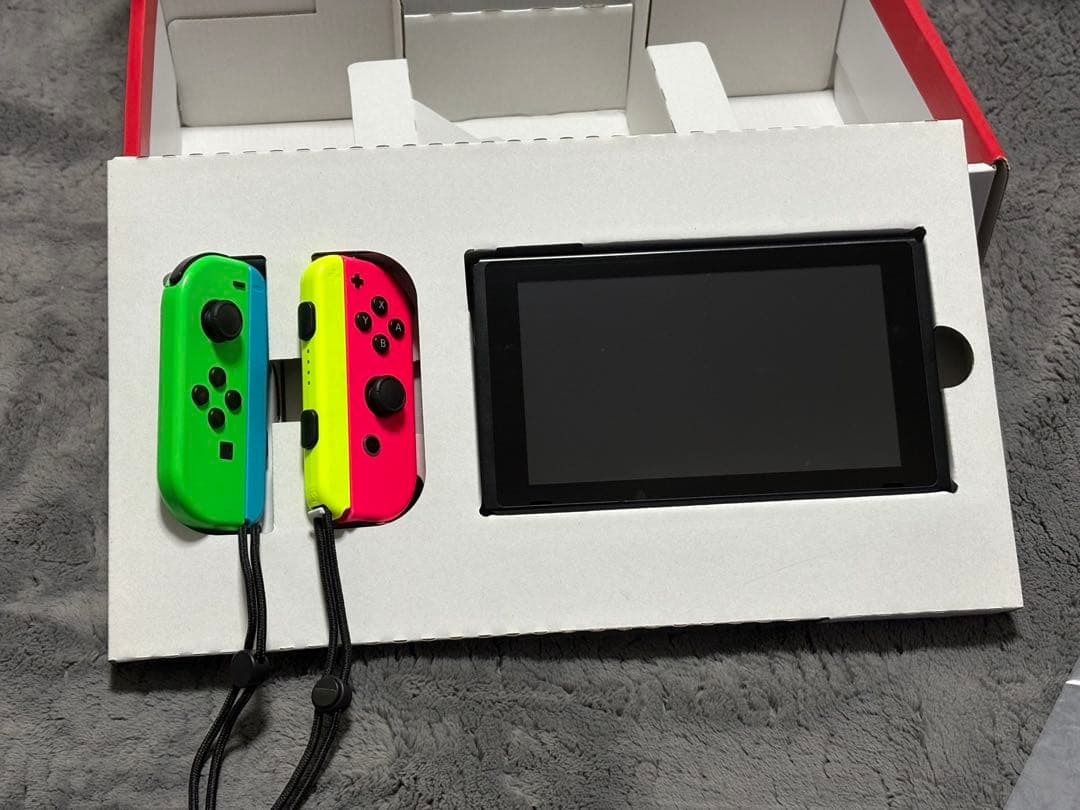ジャンク】Nintendo Switch 本体 ネオングリーン・ネオンピンク - メルカリ