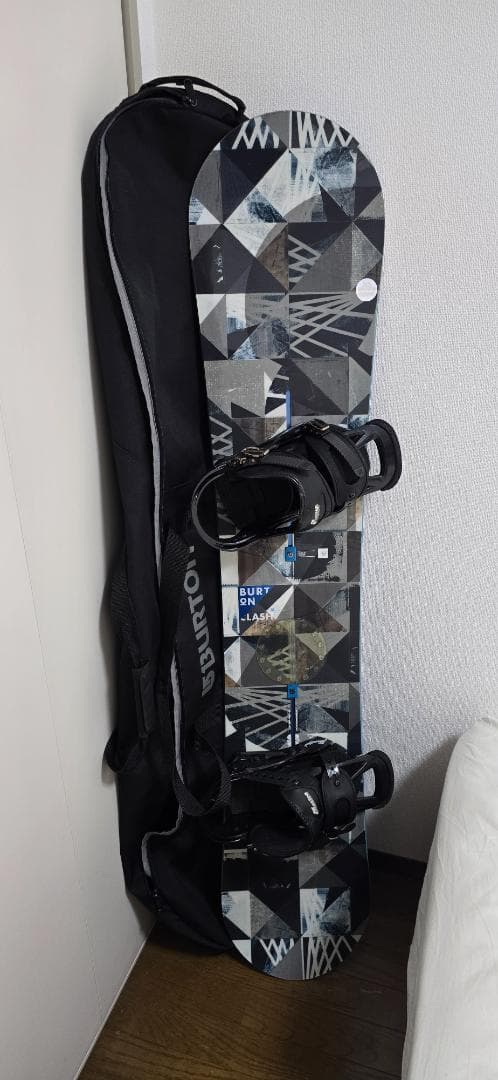 BURTON CLASH151 バートン CUSTAM ビンディングセット BURTON バートンスノーボードセット CLASH151㎝ バインディング付