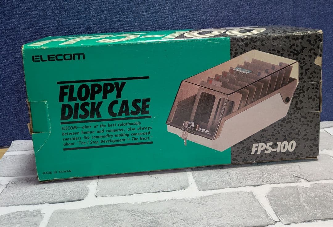 ELECOMフロッピーディスクケース FPS-100　廃盤品レア　100枚収納 スリムFDケース（10枚パック） - WSB-F10CR