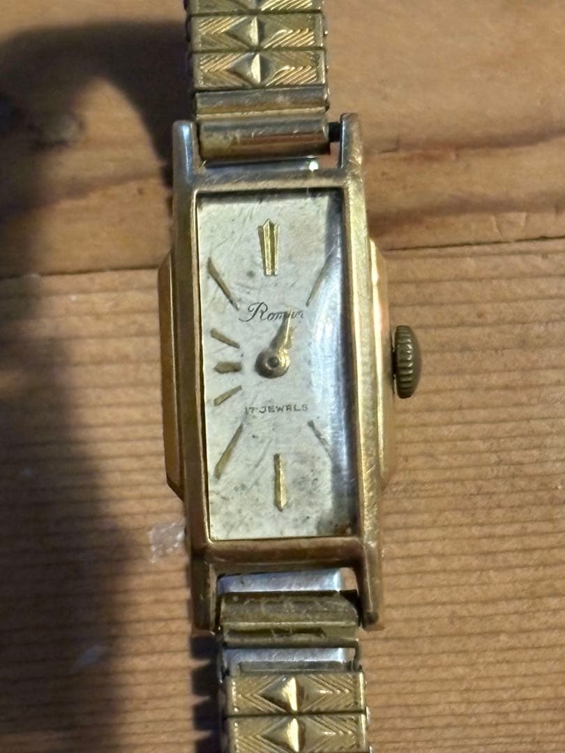 Roman 750刻印 手巻き ジャガー・ルクルト レクタンギュラー 6011 手巻き 750YG 革 純正尾錠