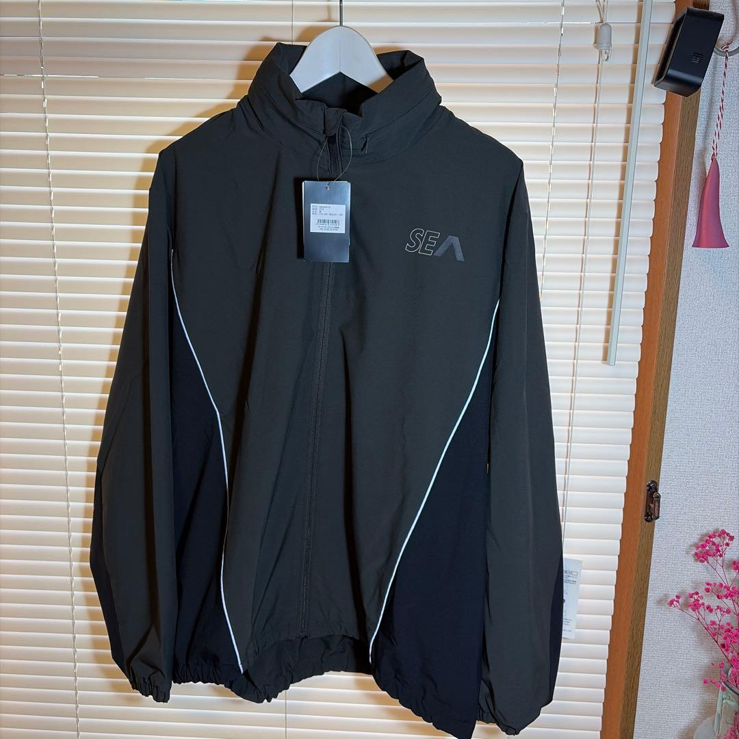 RVCA WIND AND SEA XLIGHT J ジャケットM 新品未使用 RVCA x WDS LIGHT JACKET（ナイロンジャケット）｜RVCA（ルーカ）の