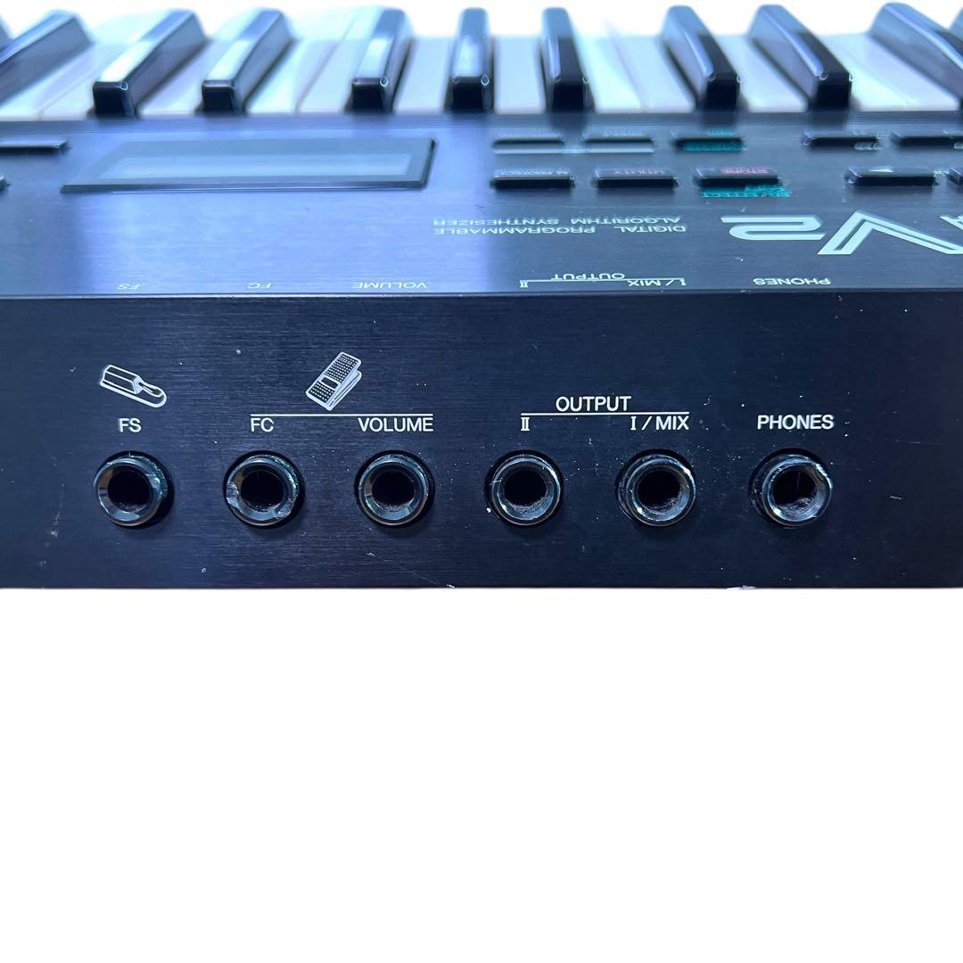 稀少美品 【名機・音出し確認済】YAMAHA V2 FM音源シンセサイザー