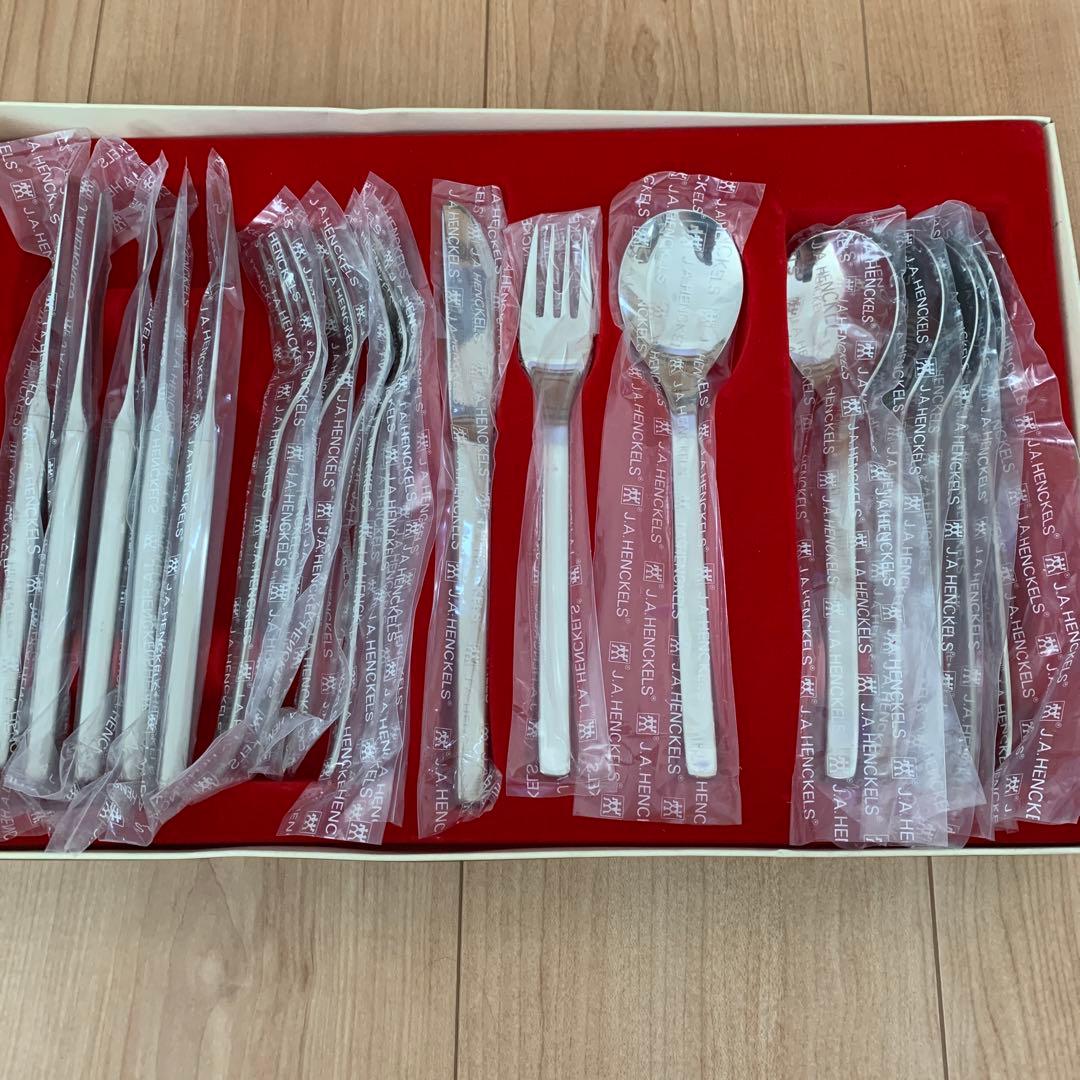 【未使用品】ツヴィリング カトラリーセット 18本 ツヴィリング カトラリーセット 18-10ステンレス フォーク＆スプーン