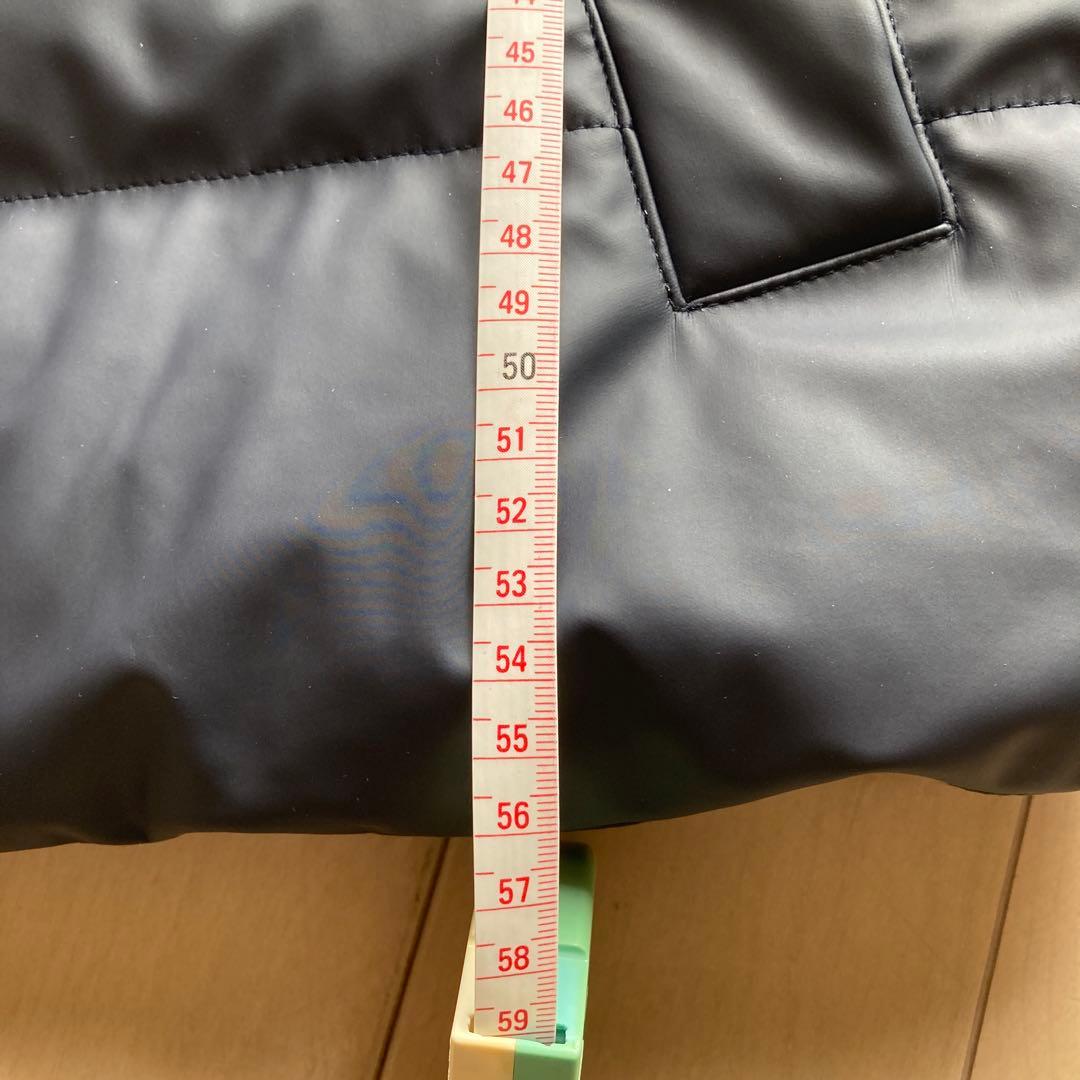 ネイビー ダウンジャケット ストライプ裏地