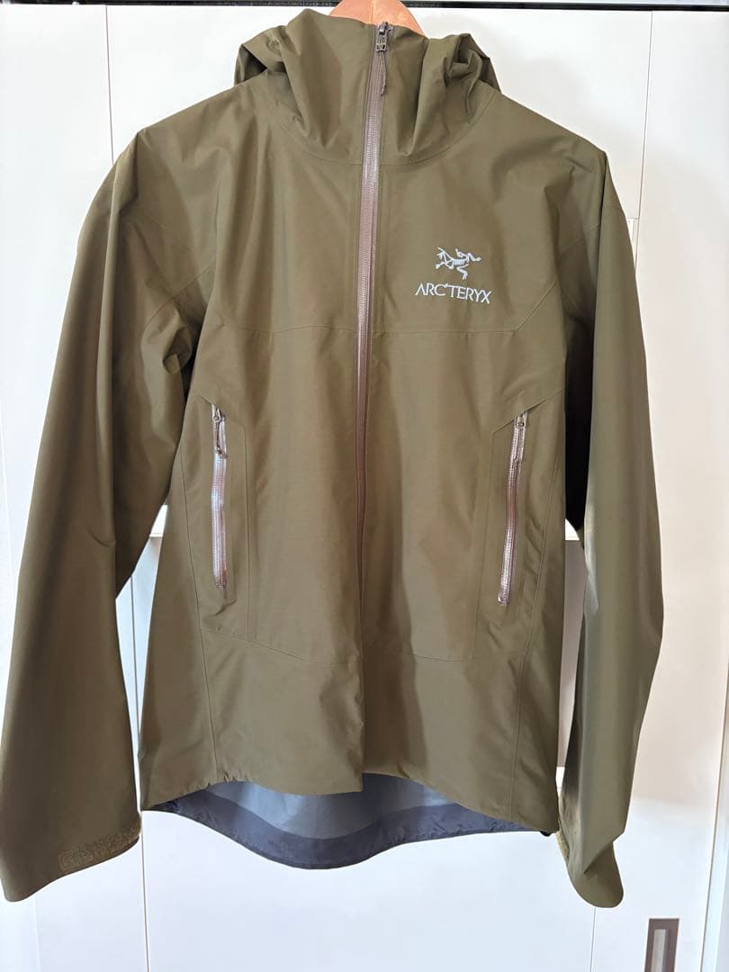 ARC’TERYXアークテリクス BETA SL Jacket GORE-TEX Arc'teryx Beta SL Jacket M Black Walking Jackets : Snowleader